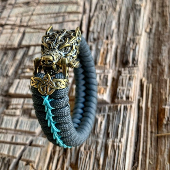 Cordell Wolfie Paracord...