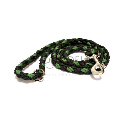 Cordell paracord leash...